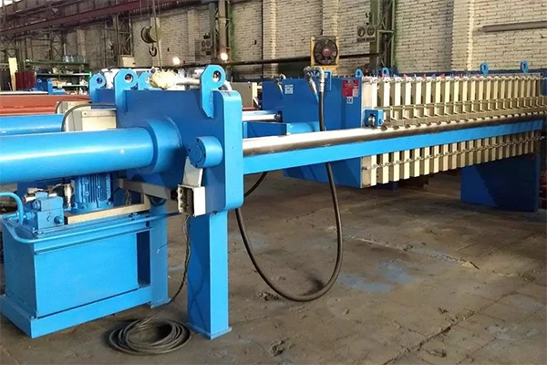 برنامه‌ریزی دوره‌ای برای سرویس و نگهداری فیلتر پرس صنعتی